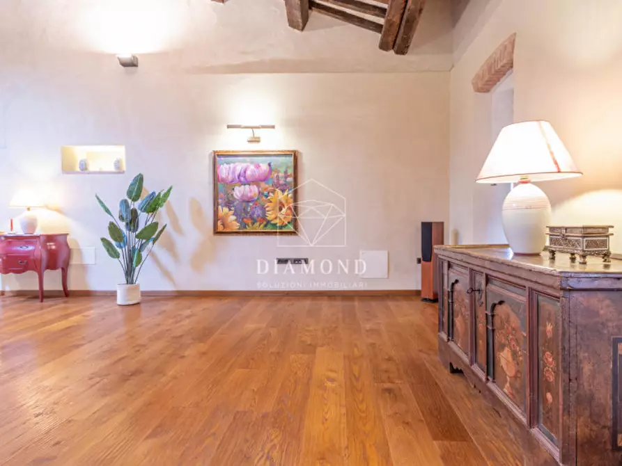 Immagine 14 di Ufficio in vendita  in Viale Bertolini a Montebelluna