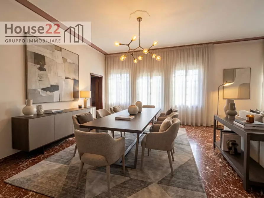 Immagine 10 di Villa in vendita  in Viale Del Risorgimento Nazionale 40 a Vicenza