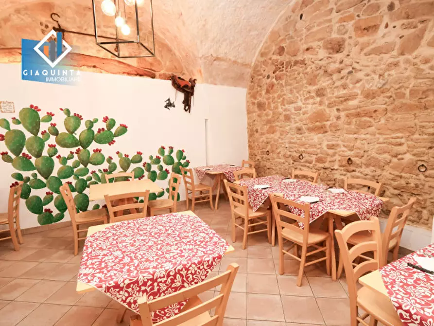 Immagine 10 di Attività commerciale in vendita  in Via Vittorio Emanuele Secondo n.52 a Palagonia