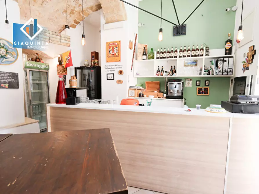 Immagine 19 di Attività commerciale in vendita  in Via Vittorio Emanuele Secondo n.52 a Palagonia