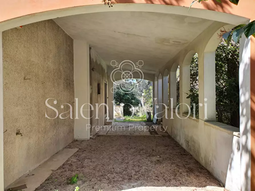 Immagine 14 di Villa in vendita  in Via Provinciale Collepasso a Parabita