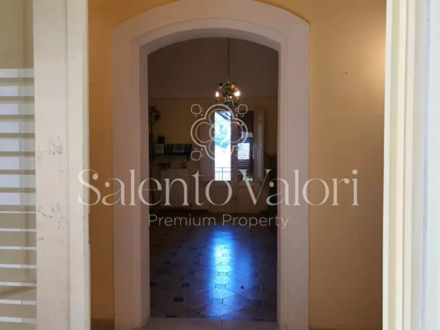 Immagine 23 di Villa in vendita  in Via Provinciale Collepasso a Parabita