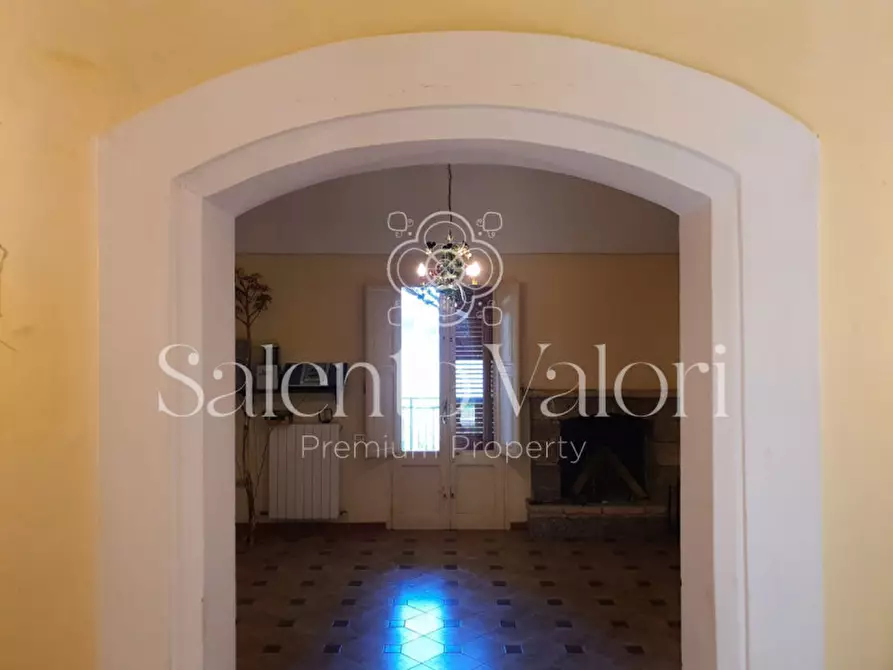 Immagine 24 di Villa in vendita  in Via Provinciale Collepasso a Parabita