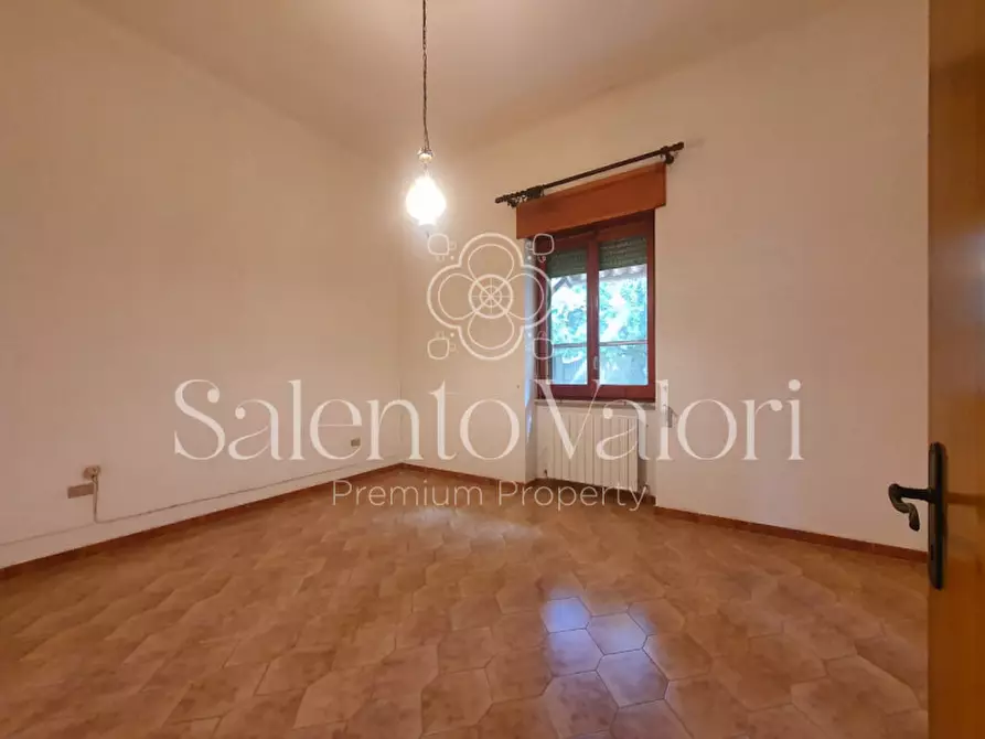 Immagine 35 di Villa in vendita  in Via Provinciale Collepasso a Parabita