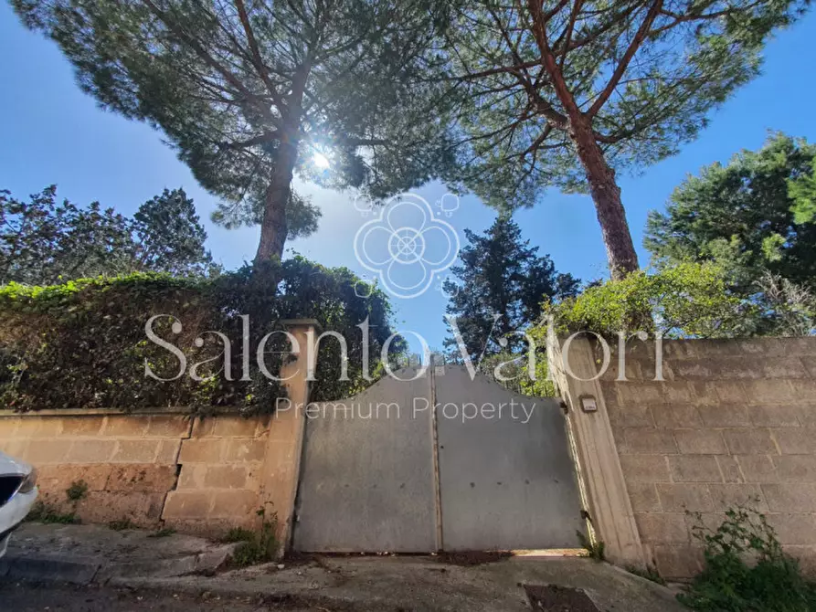 Immagine 39 di Villa in vendita  in Via Provinciale Collepasso a Parabita