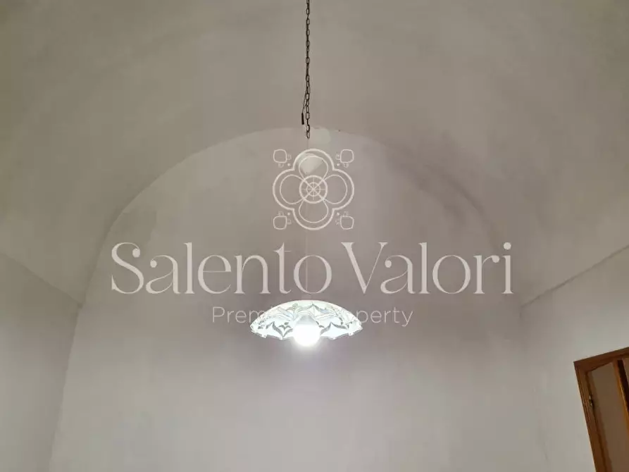 Immagine 46 di Villa in vendita  in Via Provinciale Collepasso a Parabita