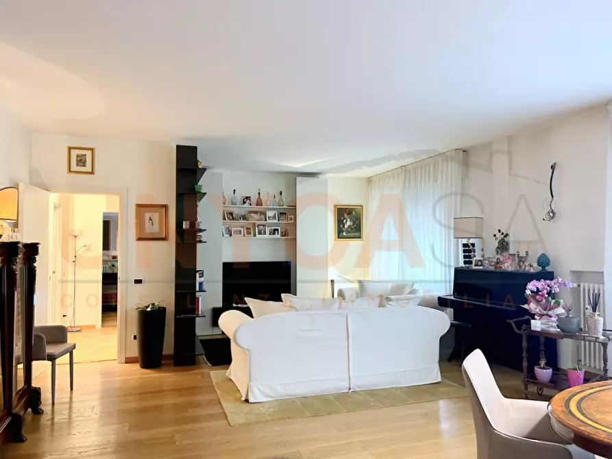 Immagine 1 di Appartamento in vendita  in Via degli Zabarella a Padova