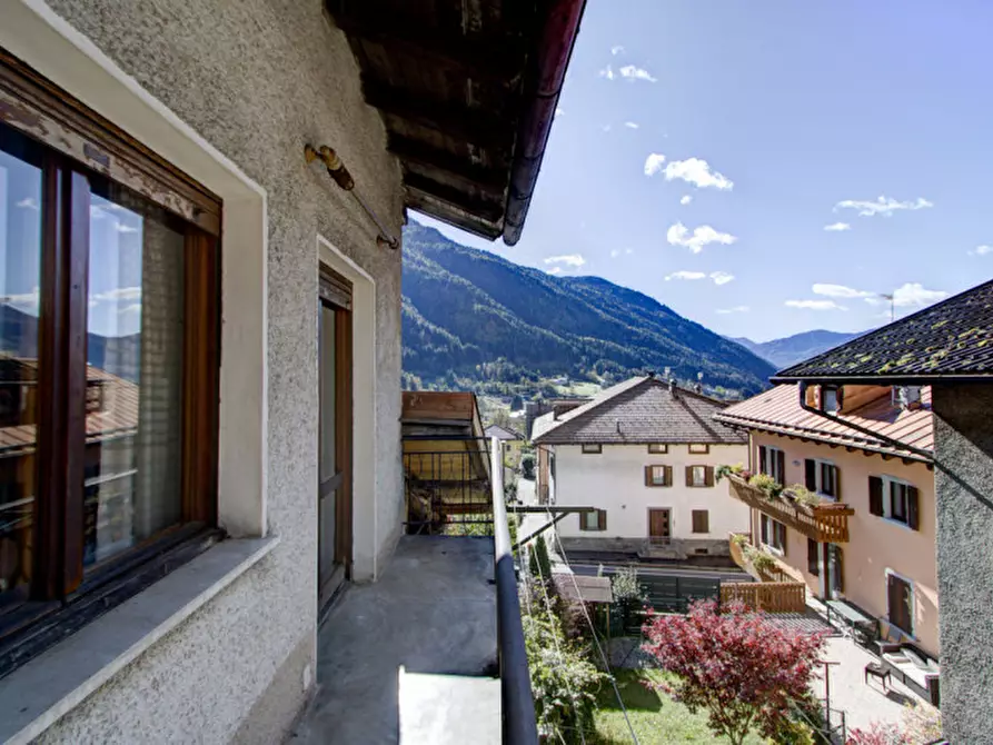 Immagine 2 di Casa indipendente in vendita  in Frazione Mortaso, 100 a Spiazzo