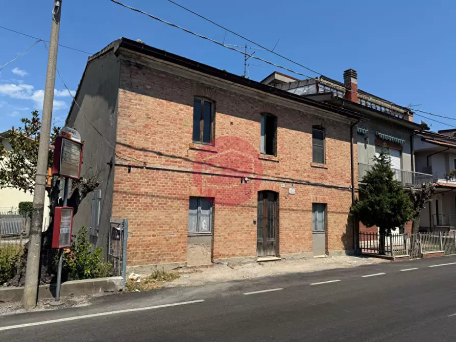 Immagine 12 di Casa indipendente in vendita  a Rimini