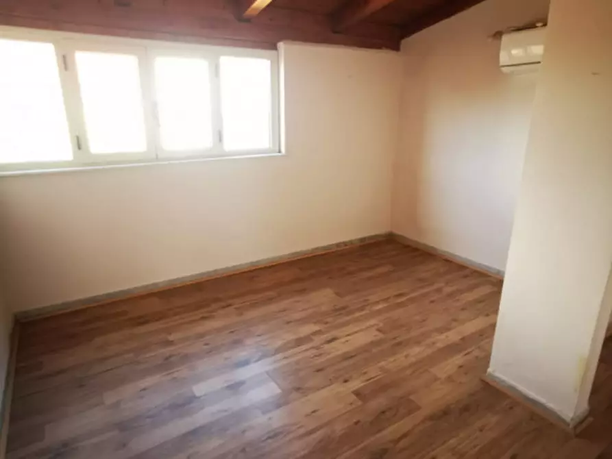 Immagine 1 di Appartamento in vendita  in Via Francesco Paglia a Catanzaro