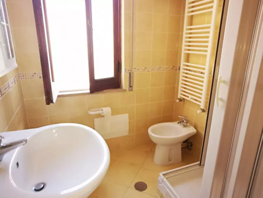 Immagine 3 di Appartamento in vendita  in Via Francesco Paglia a Catanzaro