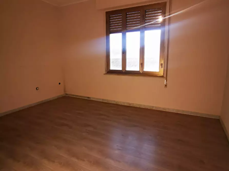 Immagine 8 di Appartamento in vendita  in Via Francesco Paglia a Catanzaro