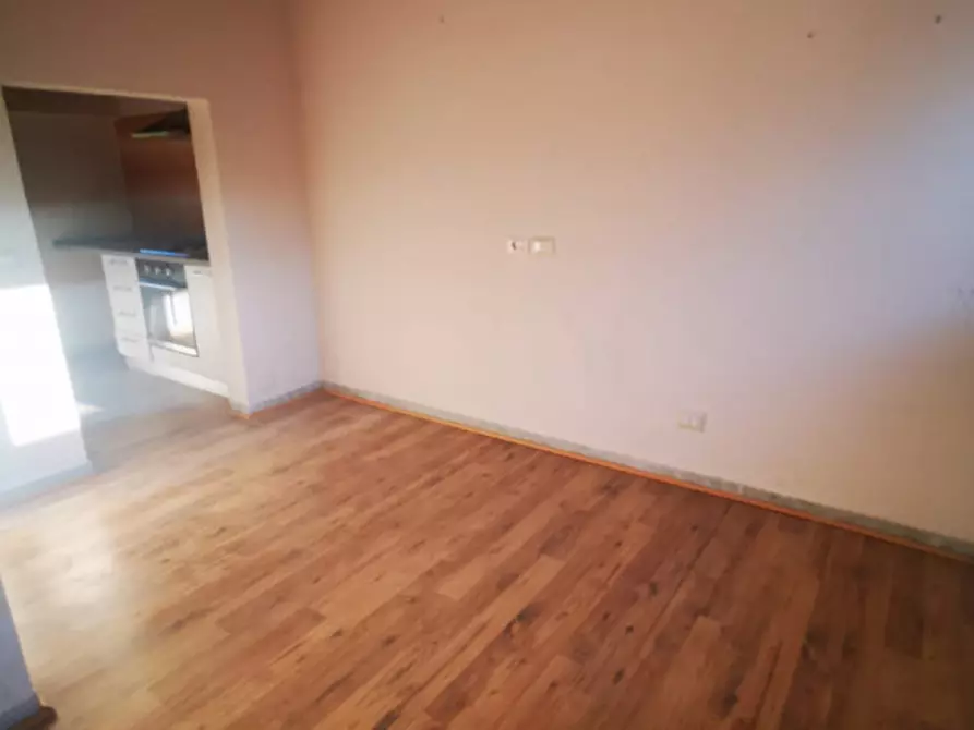 Immagine 10 di Appartamento in vendita  in Via Francesco Paglia a Catanzaro