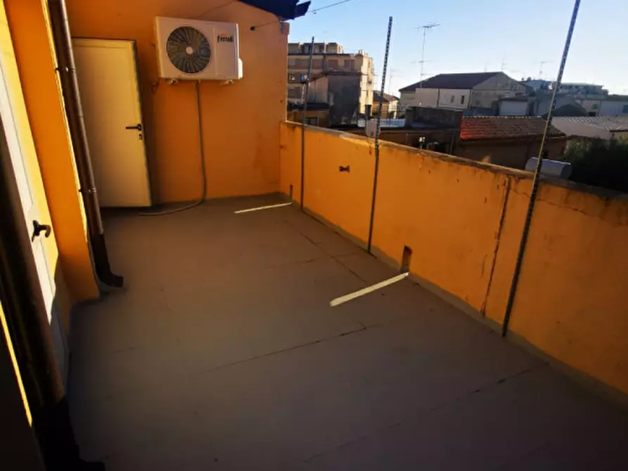 Immagine 12 di Appartamento in vendita  in Via Francesco Paglia a Catanzaro