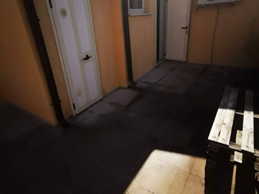 Immagine 12 di Appartamento in vendita  in Via Francesco Paglia a Catanzaro