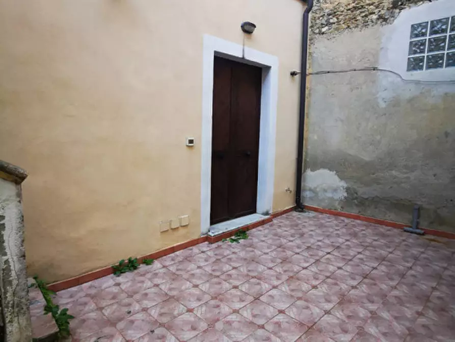 Immagine 29 di Appartamento in vendita  in Via Francesco Paglia a Catanzaro