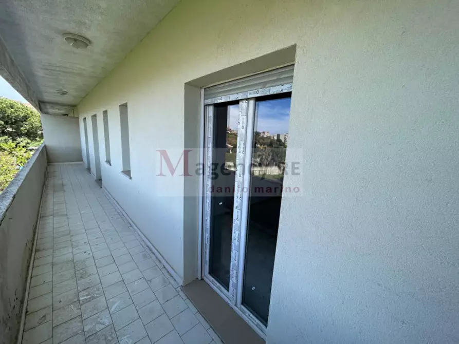 Immagine 3 di Appartamento in vendita  in 13 Via Padre Pio a Reggio Di Calabria