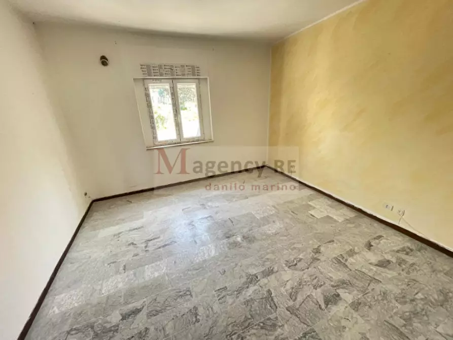 Immagine 11 di Appartamento in vendita  in 13 Via Padre Pio a Reggio Di Calabria