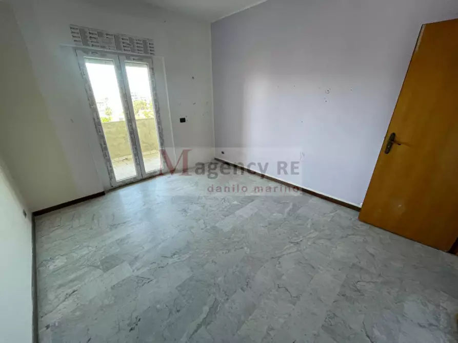 Immagine 12 di Appartamento in vendita  in 13 Via Padre Pio a Reggio Di Calabria