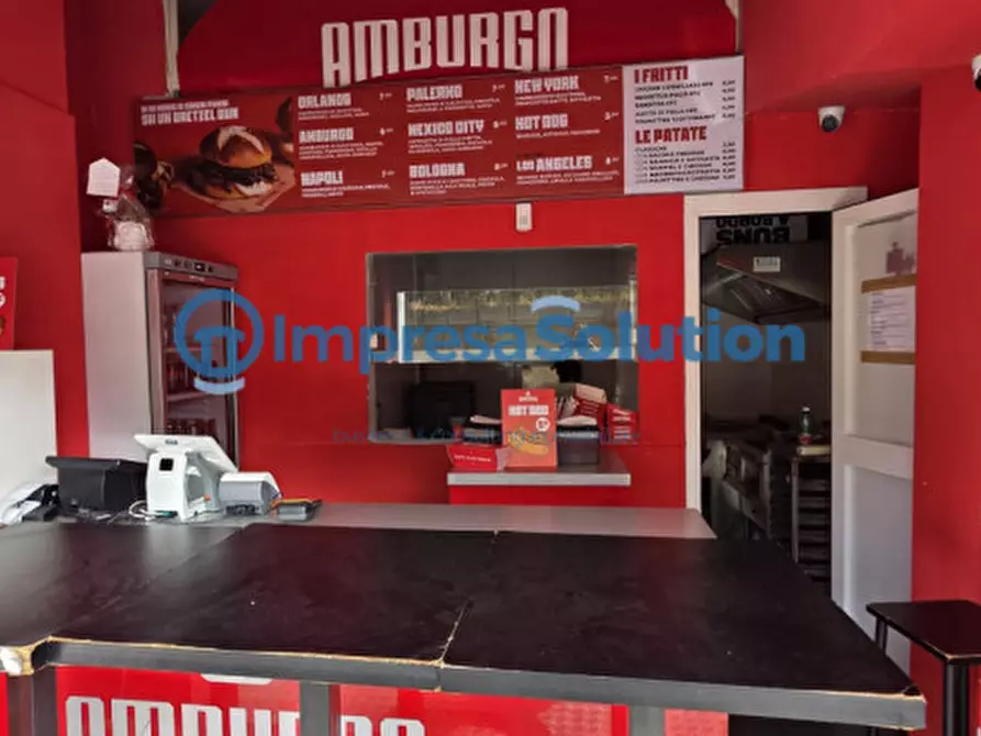 Immagine 16 di Attività commerciale in vendita  in Via Nuova Bagnoli a Napoli