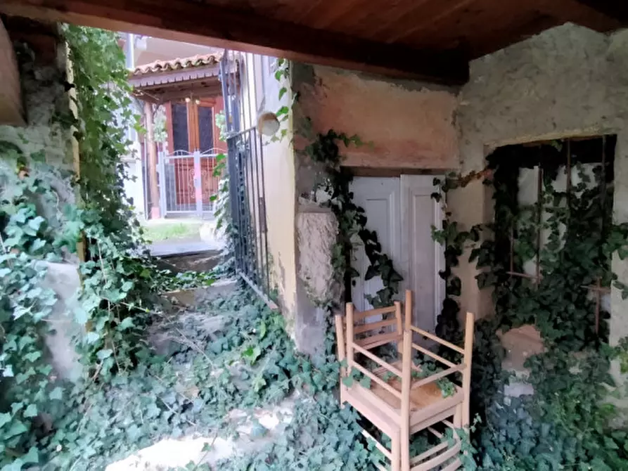 Immagine 17 di Appartamento in vendita  in VIA UBERTINO 13 a Mezzana Mortigliengo