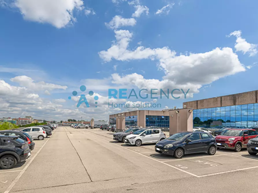 Immagine 35 di Ufficio in vendita  in via dell'edilizia 19 a Vicenza