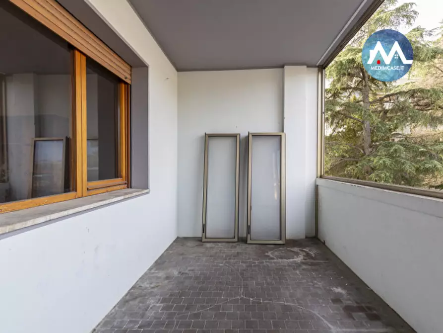 Immagine 4 di Appartamento in vendita  in Via Basento 16 a Pesaro