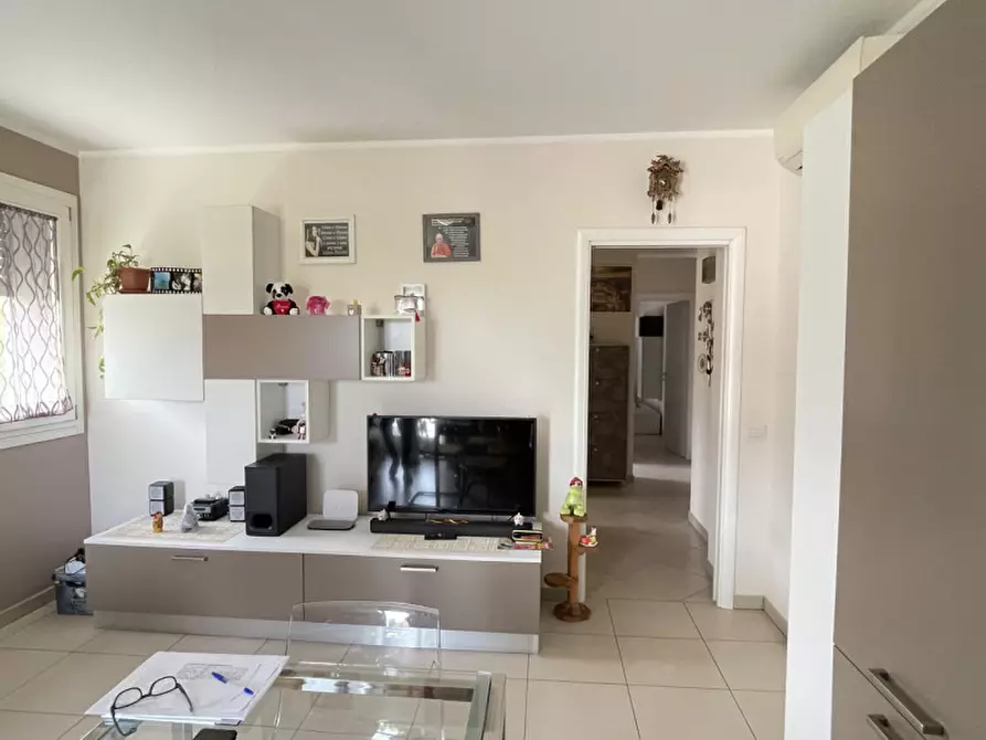 Immagine 12 di Appartamento in vendita  a Suzzara