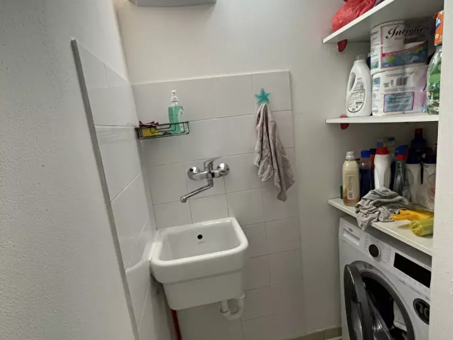 Immagine 18 di Appartamento in vendita  a Suzzara