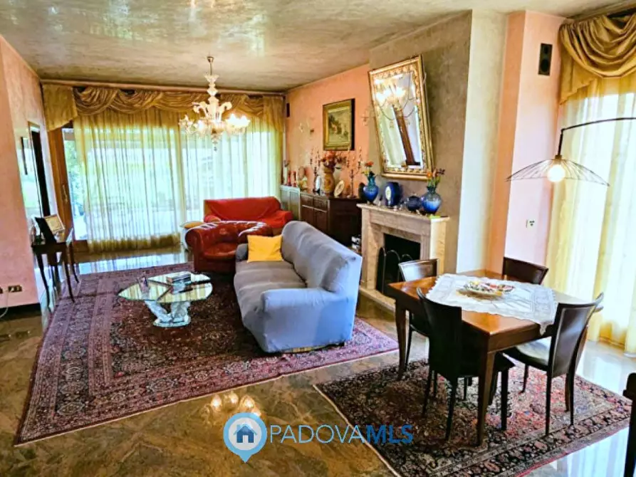 Immagine 10 di Villa in vendita  in Via Monte Cengio a Vigonza