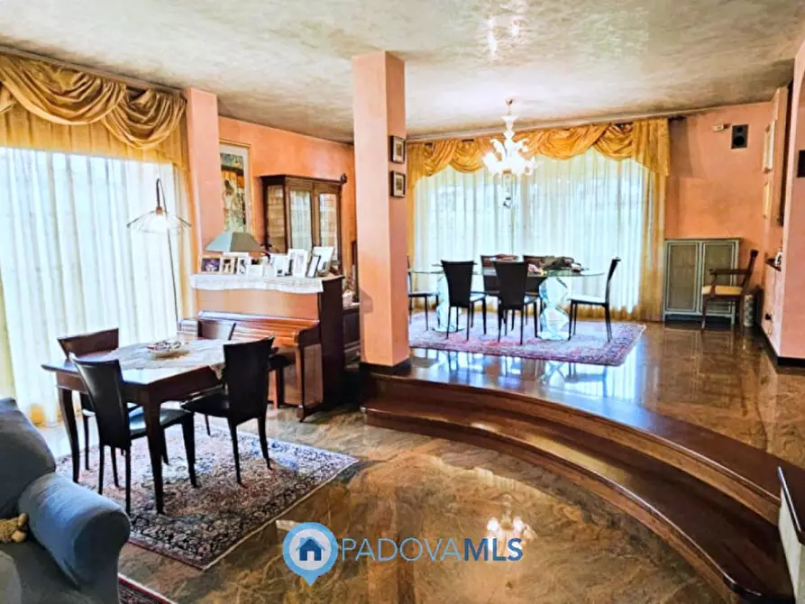 Immagine 12 di Villa in vendita  in Via Monte Cengio a Vigonza