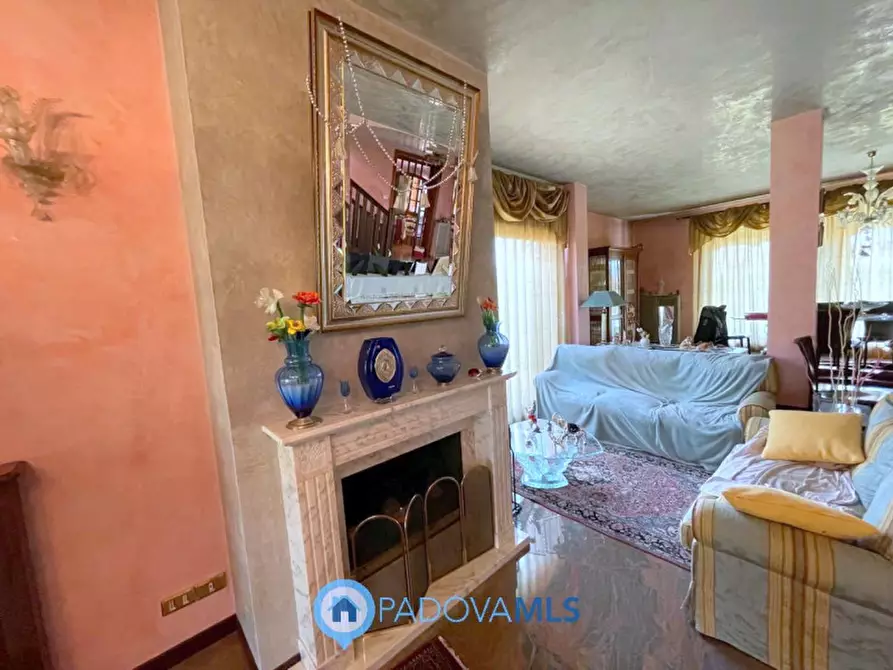 Immagine 17 di Villa in vendita  in Via Monte Cengio a Vigonza