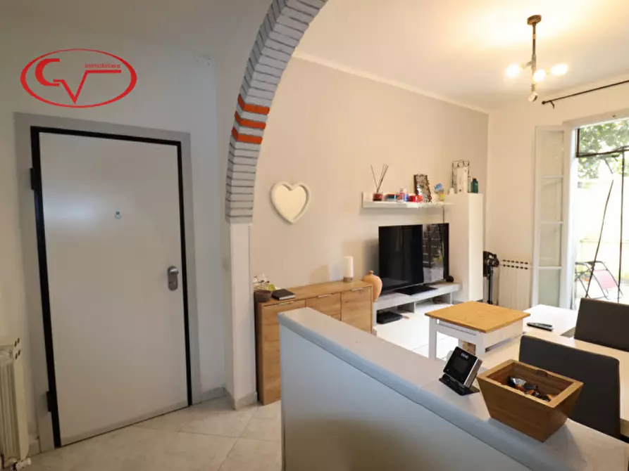 Immagine 6 di Appartamento in vendita  in Piazza Giuseppe Garibaldi a Montevarchi