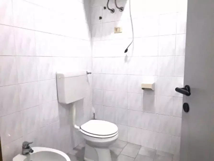 Immagine 25 di Capannone industriale in vendita  a Padova