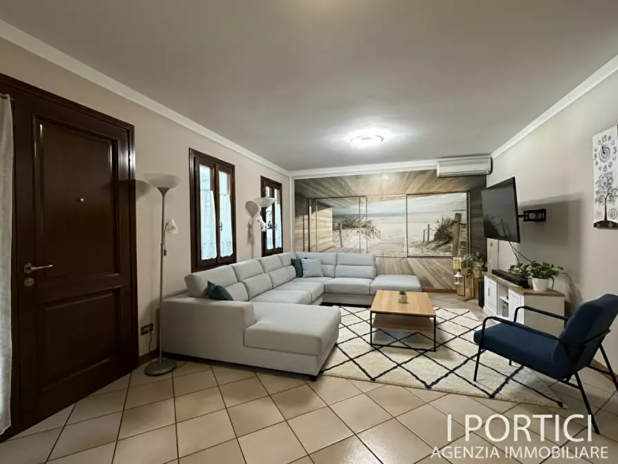 Immagine 3 di Casa indipendente in vendita  in VIA CANCELERIA a Massanzago