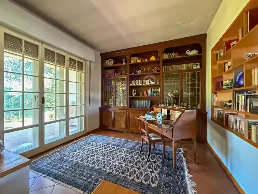 Immagine 2 di Villa in vendita  in Villalba a Arezzo