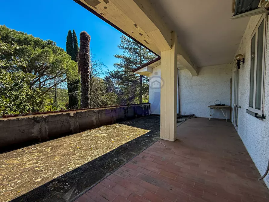 Immagine 5 di Villa in vendita  in Villalba a Arezzo