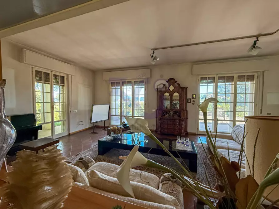Immagine 32 di Villa in vendita  in Villalba a Arezzo