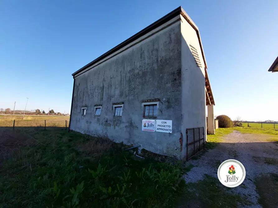 Immagine 5 di Casa indipendente in vendita  in Via Frassine a Correzzola