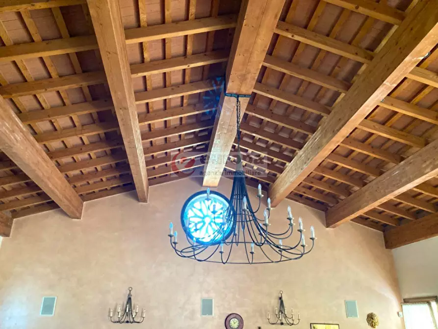 Immagine 14 di Rustico / casale in vendita  in v. Caffarette a Bolzano Vicentino