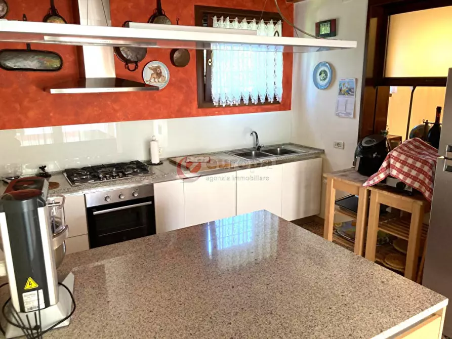 Immagine 19 di Rustico / casale in vendita  in v. Caffarette a Bolzano Vicentino