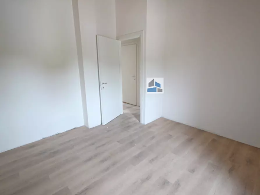 Immagine 5 di Appartamento in vendita  in Via Copernico a Salzano