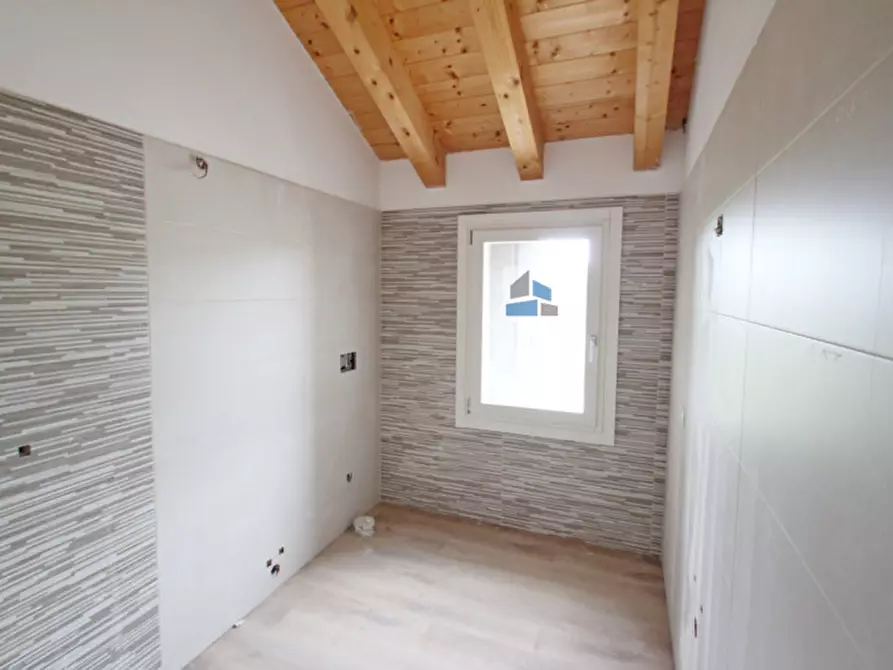 Immagine 6 di Appartamento in vendita  in Via Copernico a Salzano