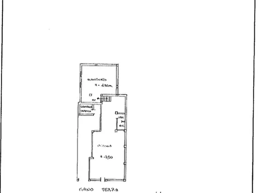 Immagine 11 di Negozio in vendita  in Via Fenzi, 45 a Conegliano