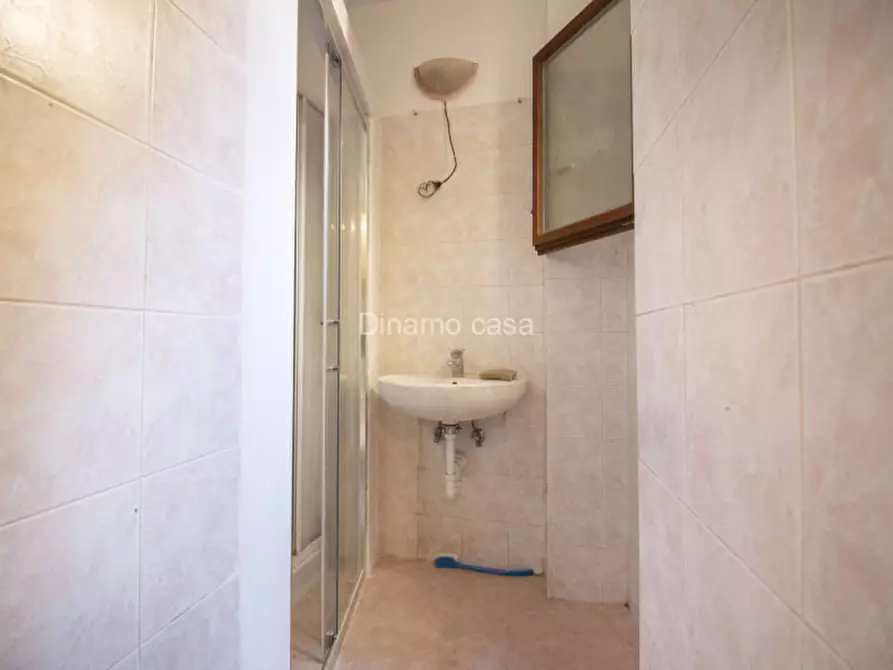 Immagine 16 di Casa indipendente in vendita  a Prato