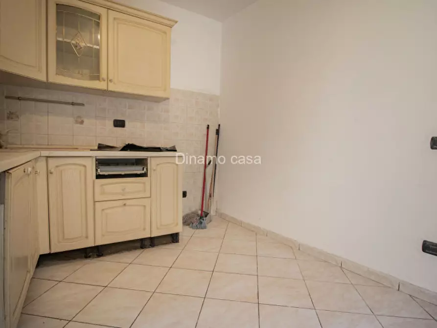 Immagine 18 di Casa indipendente in vendita  a Prato