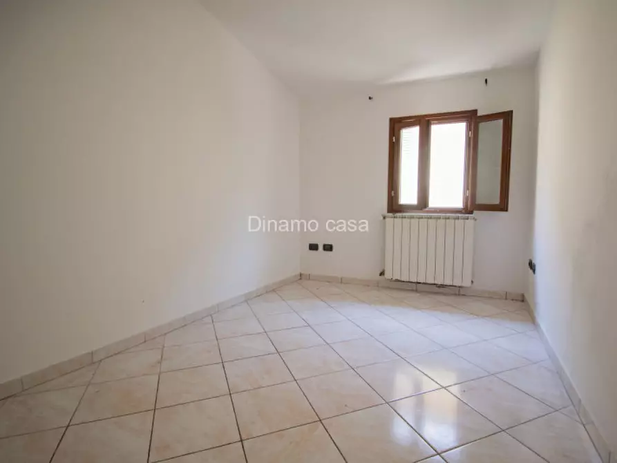 Immagine 21 di Casa indipendente in vendita  a Prato