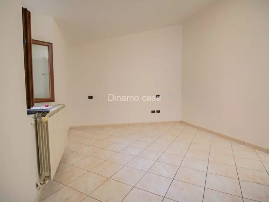 Immagine 26 di Casa indipendente in vendita  a Prato