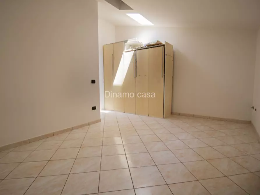 Immagine 27 di Casa indipendente in vendita  a Prato