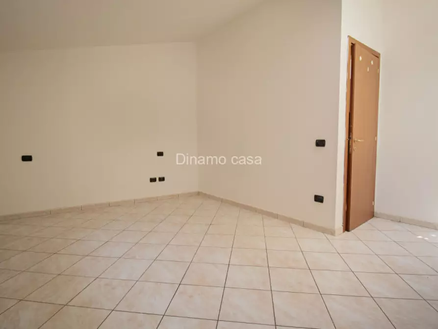Immagine 28 di Casa indipendente in vendita  a Prato